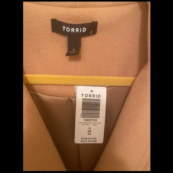 NWT Torrid Beige Brushed Asymmetrical A-Line Coat size 4 - Picture 11 of 11